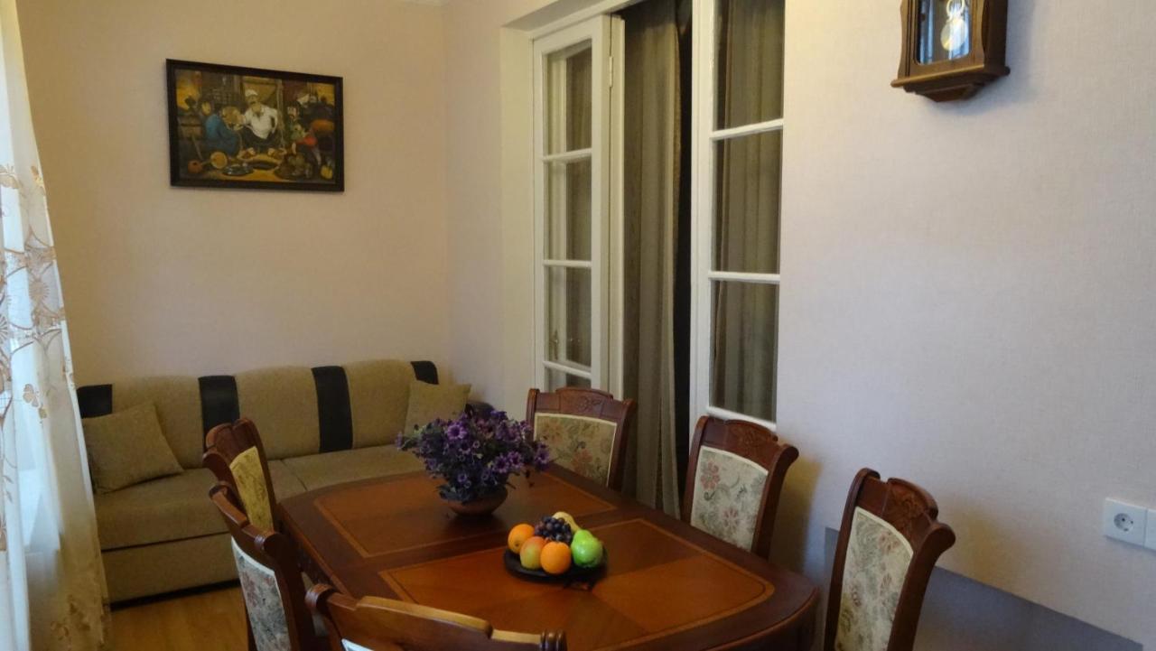 Apartment Vake-Saburtalo Tbiliszi Kültér fotó